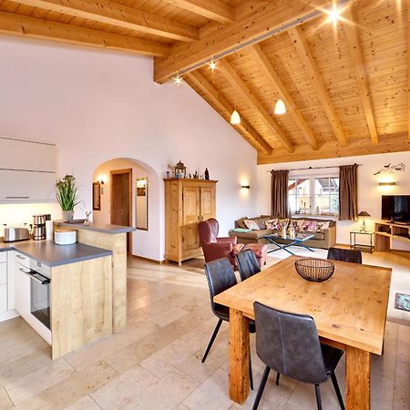 Ferienwohnung Eckbauer Гармиш-Партенкирхен Екстериор снимка